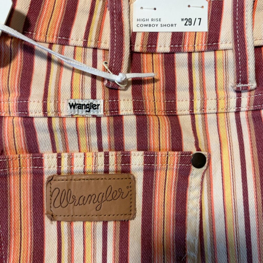 Wrangler High Rise Cowboy Shorts Size 29 Western Striped Denim Cutoff Festival - Picture 6 of 6
